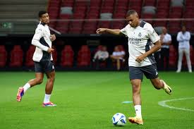 球队实力不 球队实力不